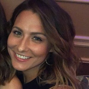 Meet your Posher, Sandra